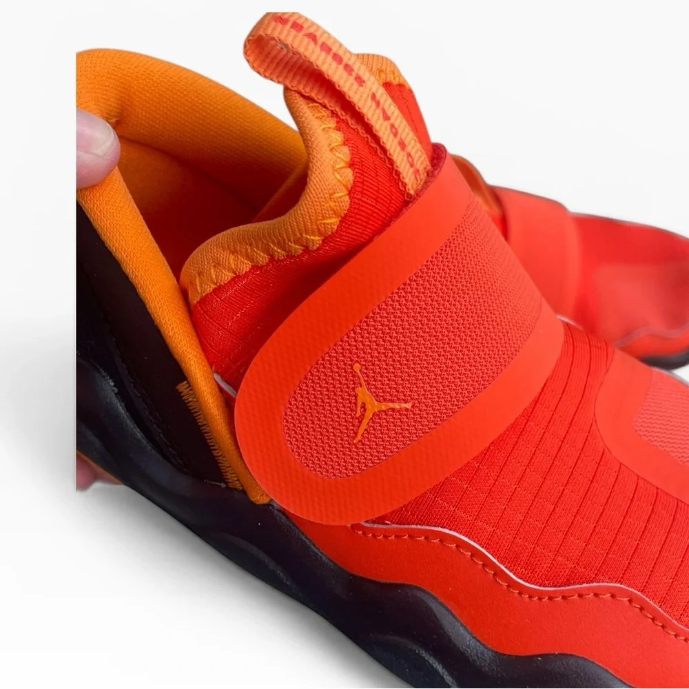 Jordan 23/7 in‎ “Dunk on Mars,” DQ9294-800, US 9C, EUC